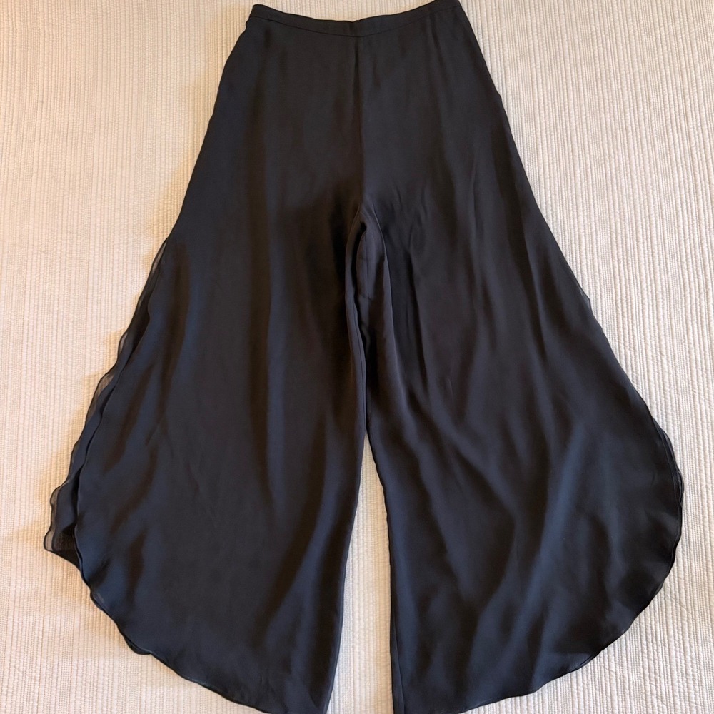St. John Women's Black 100% Silk Lined Wide Leg Side Slit Dress Pants Size 8
